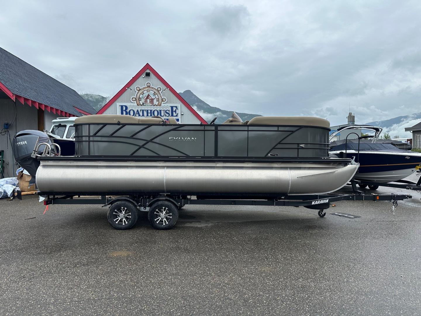 NEW 2026 Sylvan Mirage 822 LZ W/150HP Yamaha TRI TOON - Boathouse Marine